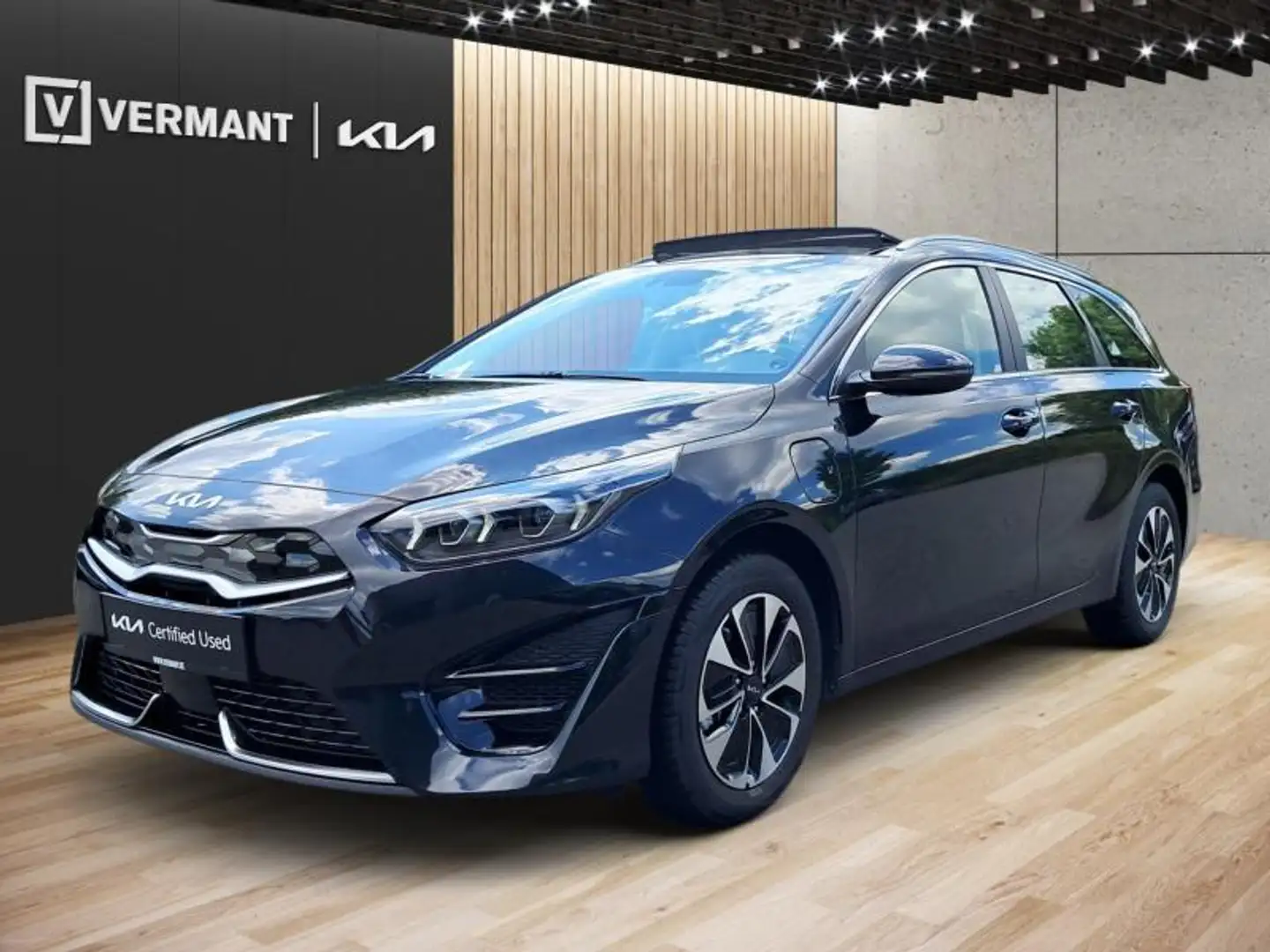 Kia Ceed SW / cee'd SW PHEV Business Line + Pano Zwart - 1
