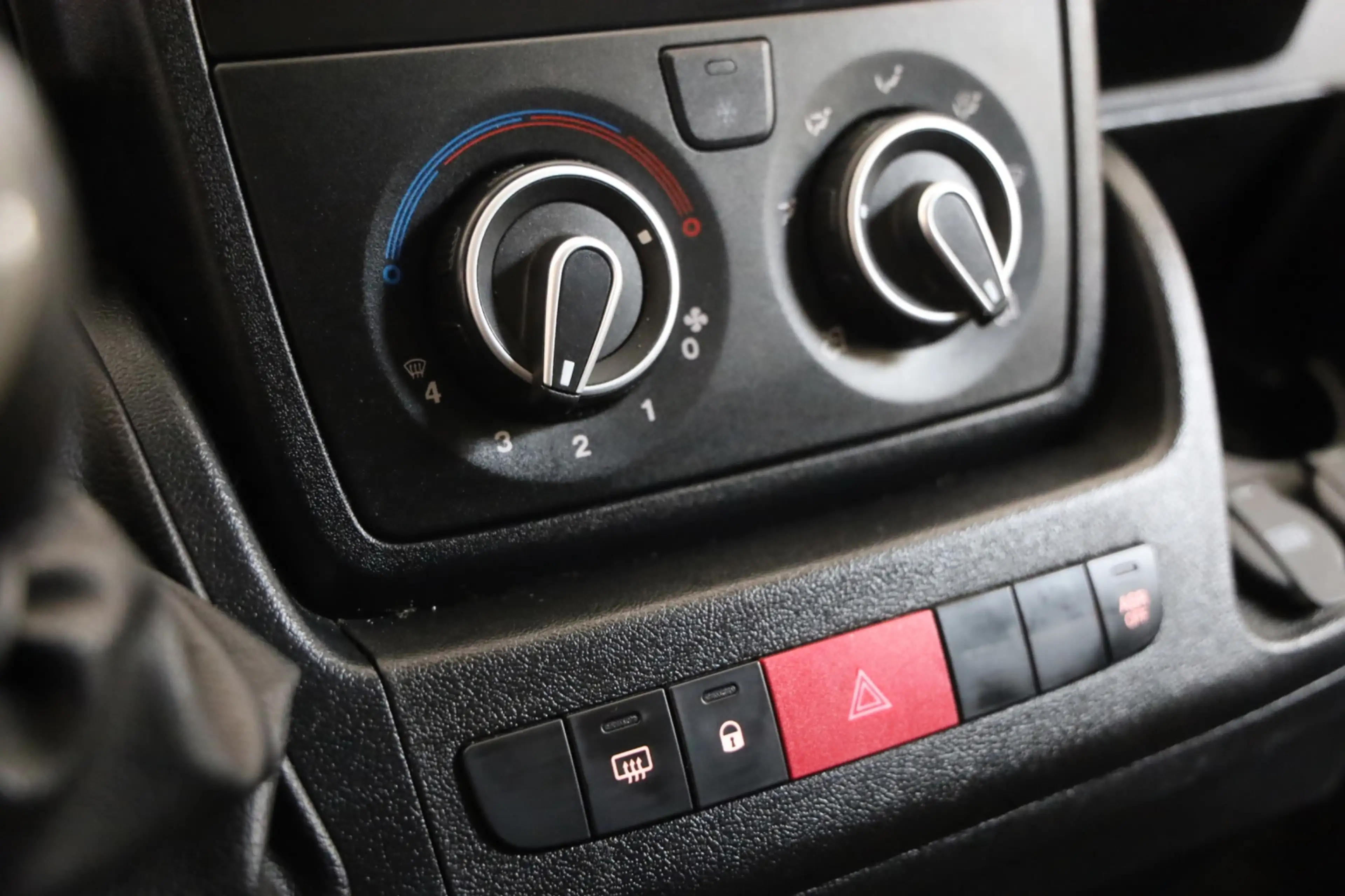 Peugeot Boxer 2.0 BlueHDI L2/H2 Premium 163PK CAMERA PDC CRUISE — photo 14
