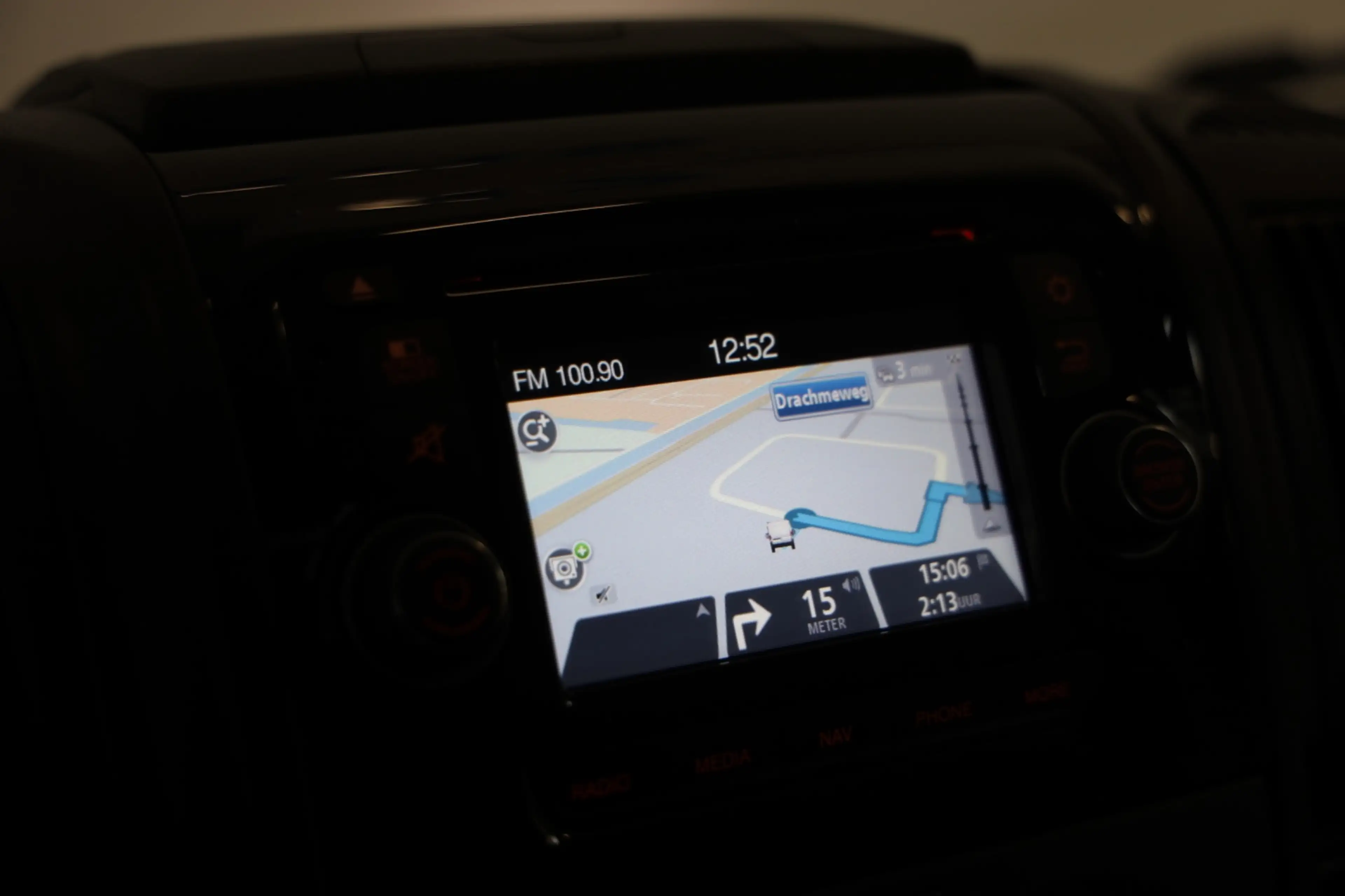 Peugeot Boxer 2.0 BlueHDI L2/H2 Premium 163PK CAMERA PDC CRUISE — photo 13