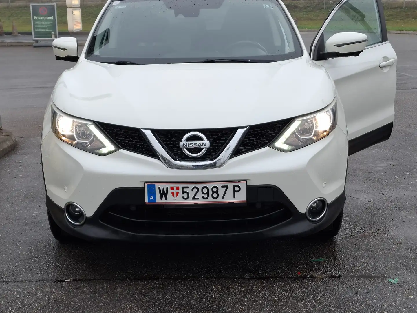 Nissan Qashqai Qashqai 1,2 DIG-T 360° Weiß - 1