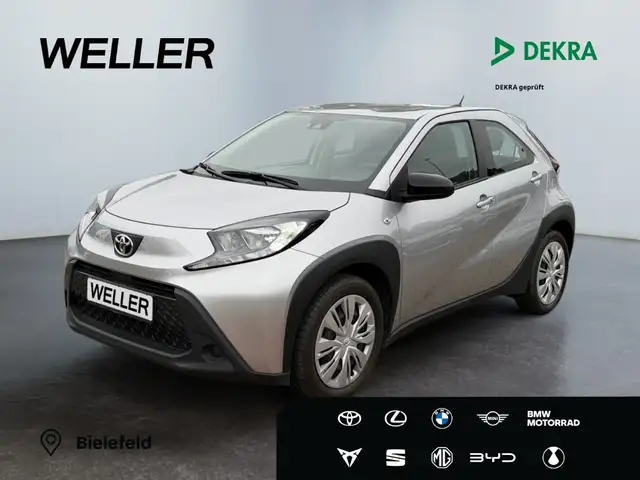 Toyota Aygo (X) Play *CarPlay*SmartKey*SHZ*RCam*ACC*DAB*