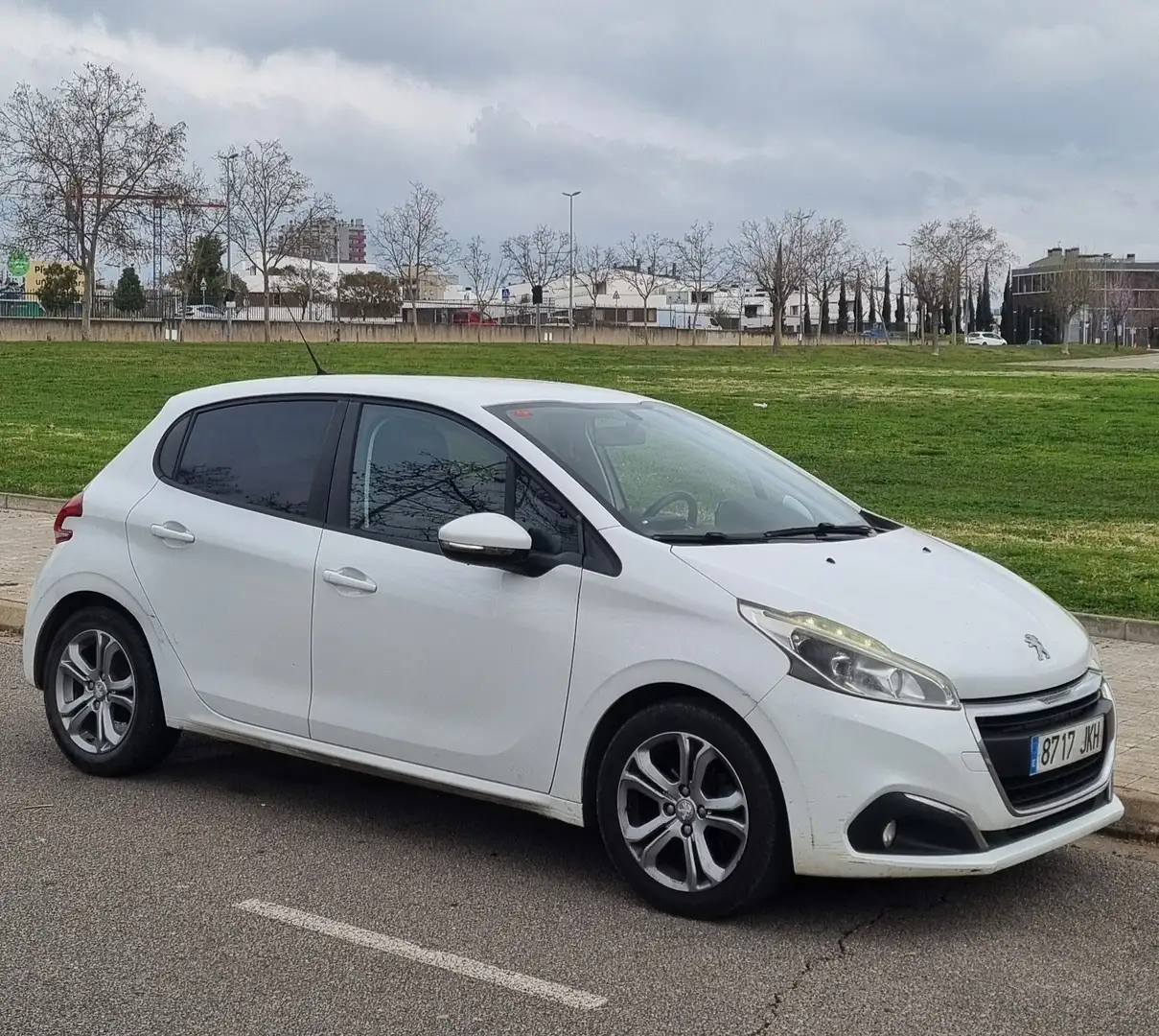 Peugeot 208 1.2 VTi Access - 1