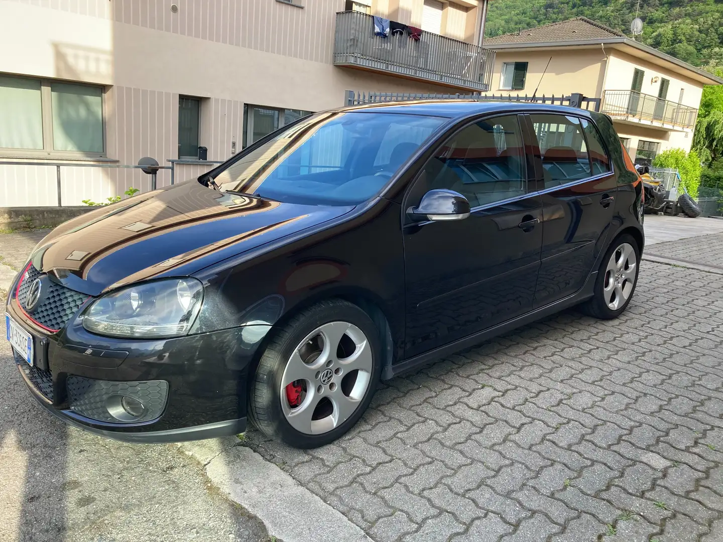 Volkswagen Golf GTI Golf V 2003 5p 2.0 tfsi Negro - 1