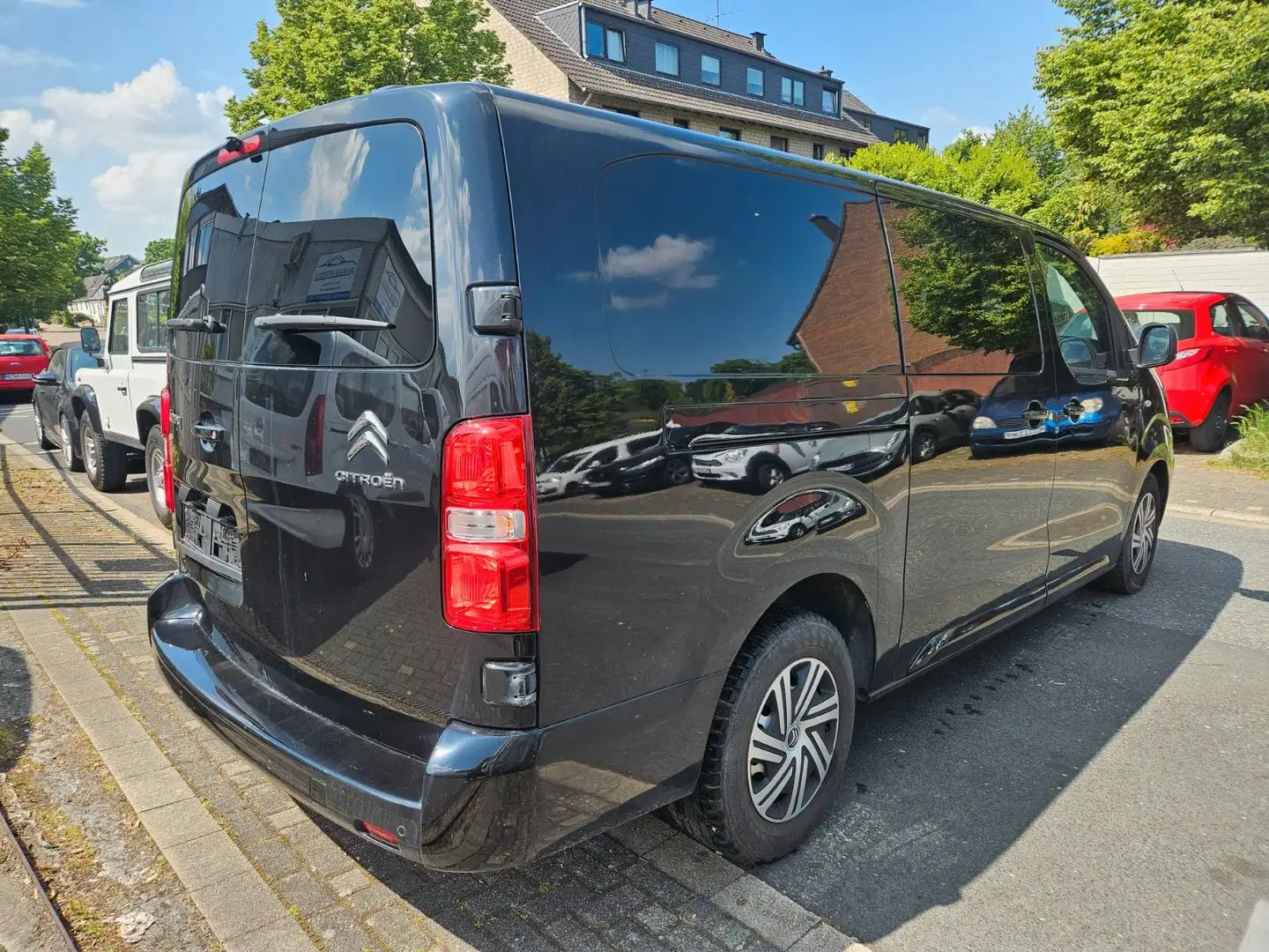 Citroen Jumpy JUMPY 2.0HDI BUSINESS PLUS  DOKA 6SITZ NAVI CAM Negro - 2