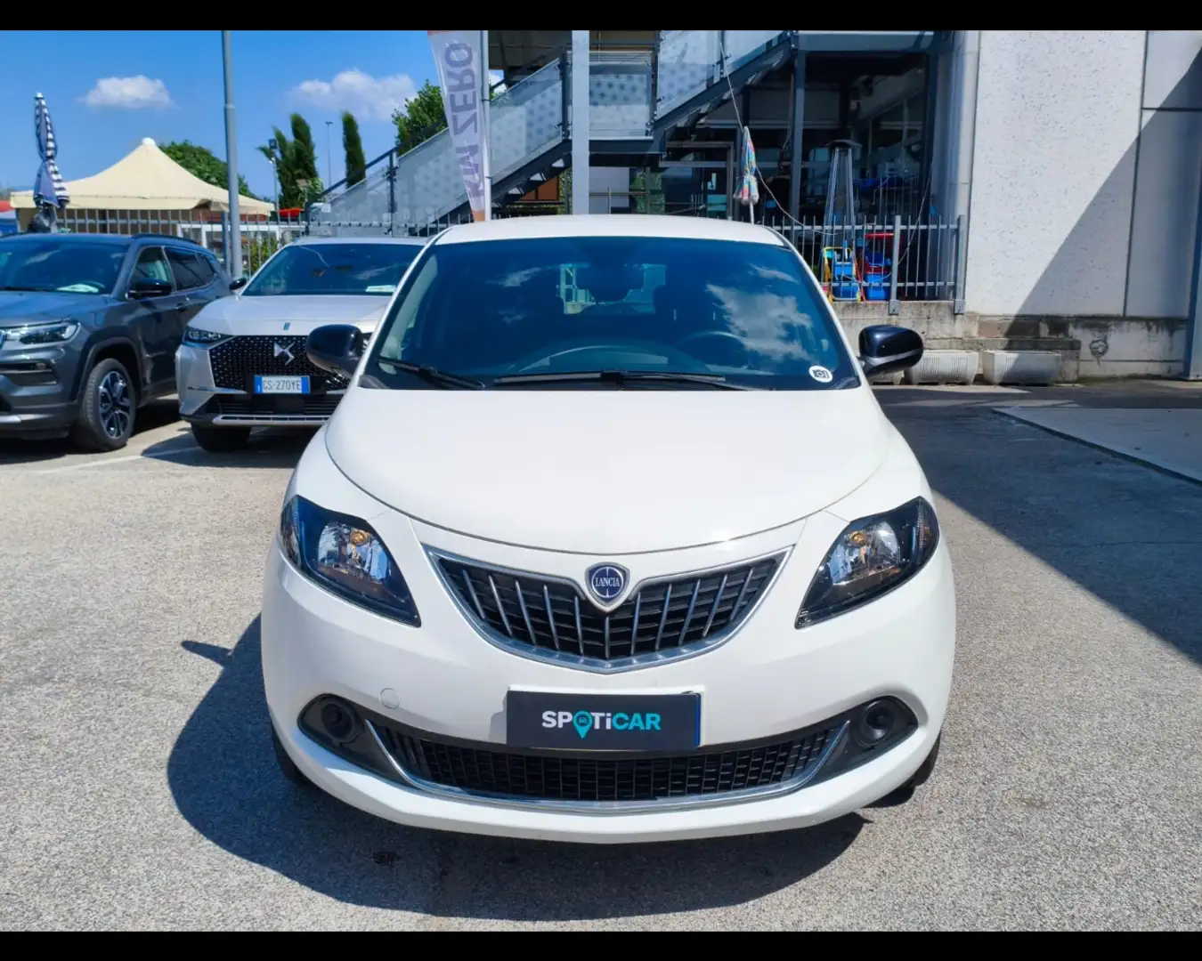 Lancia Ypsilon 1.0 FireFly Hybrid Platino Blanc - 2
