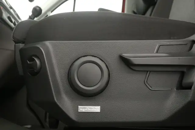 Volkswagen Crafter view 18