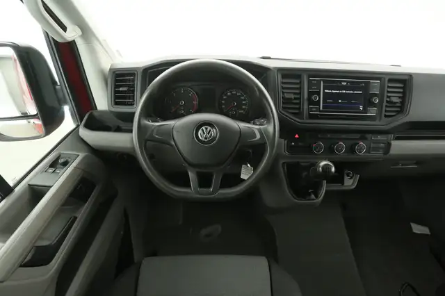 Volkswagen Crafter view 2
