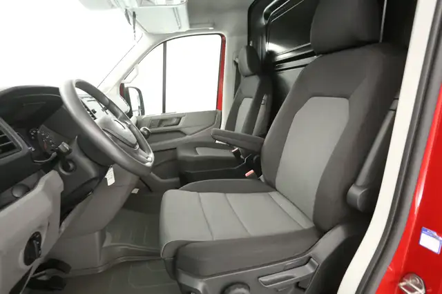 Volkswagen Crafter view 9