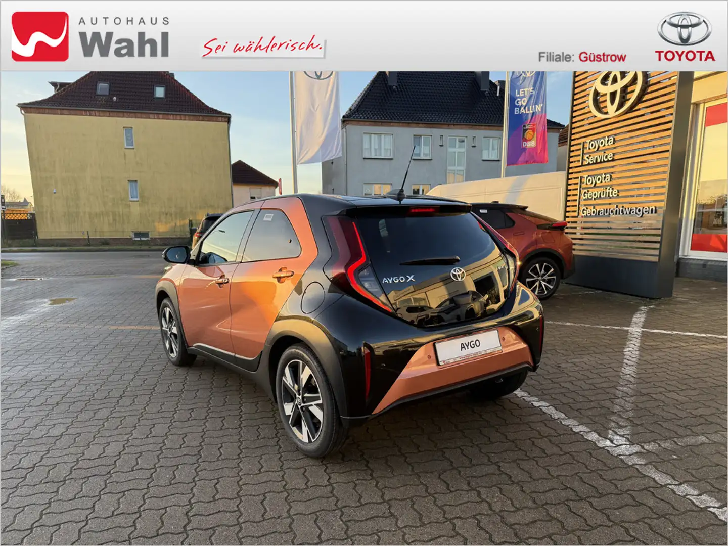 Toyota Aygo X 1.5l Hybrid Teamplayer Bronze - 2