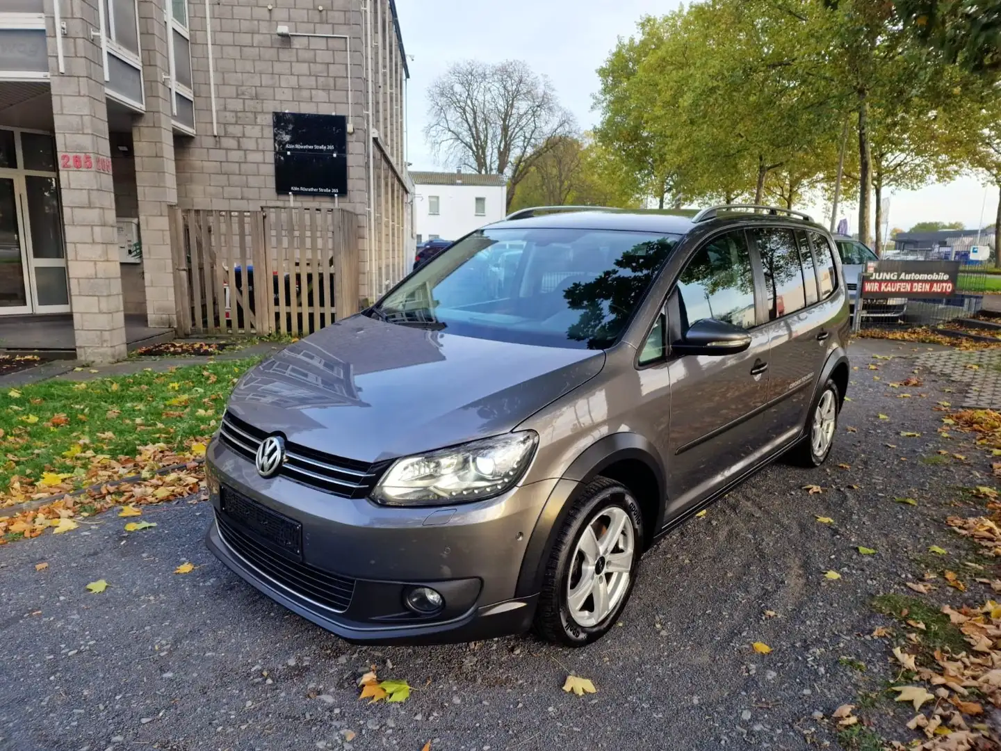 Volkswagen Touran CrossTouran Gris - 1