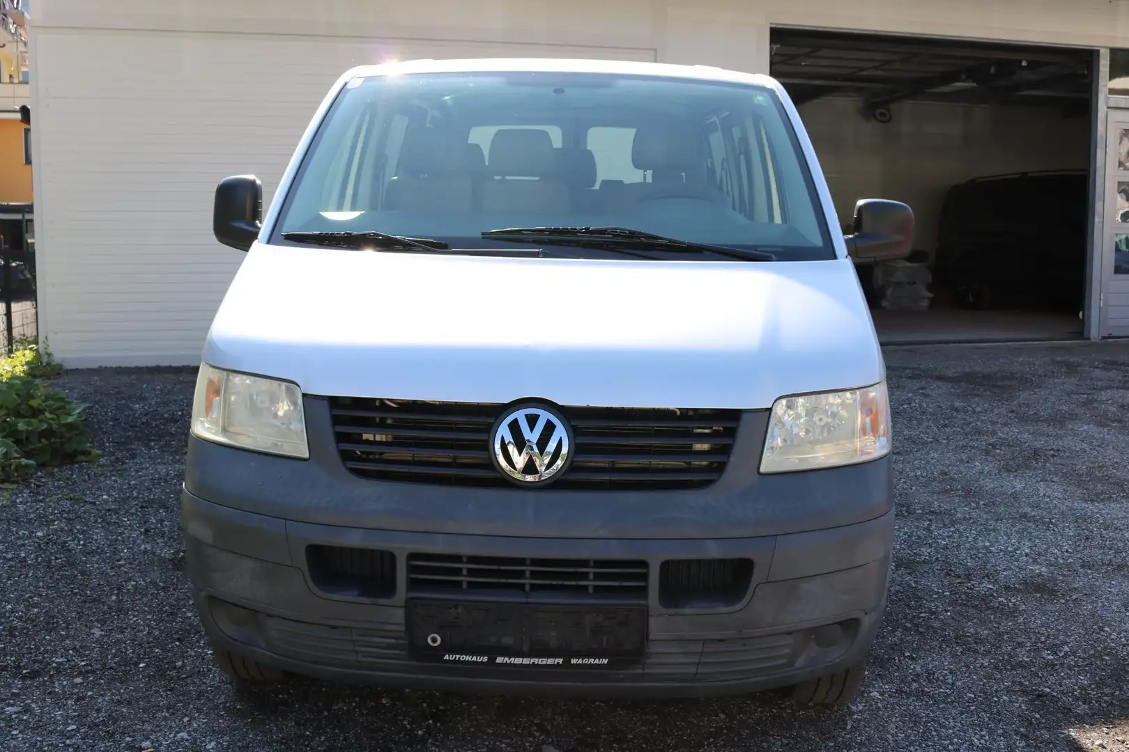 Volkswagen T5 Caravelle Trendline 1,9 TDI D-PF Срібний - 2
