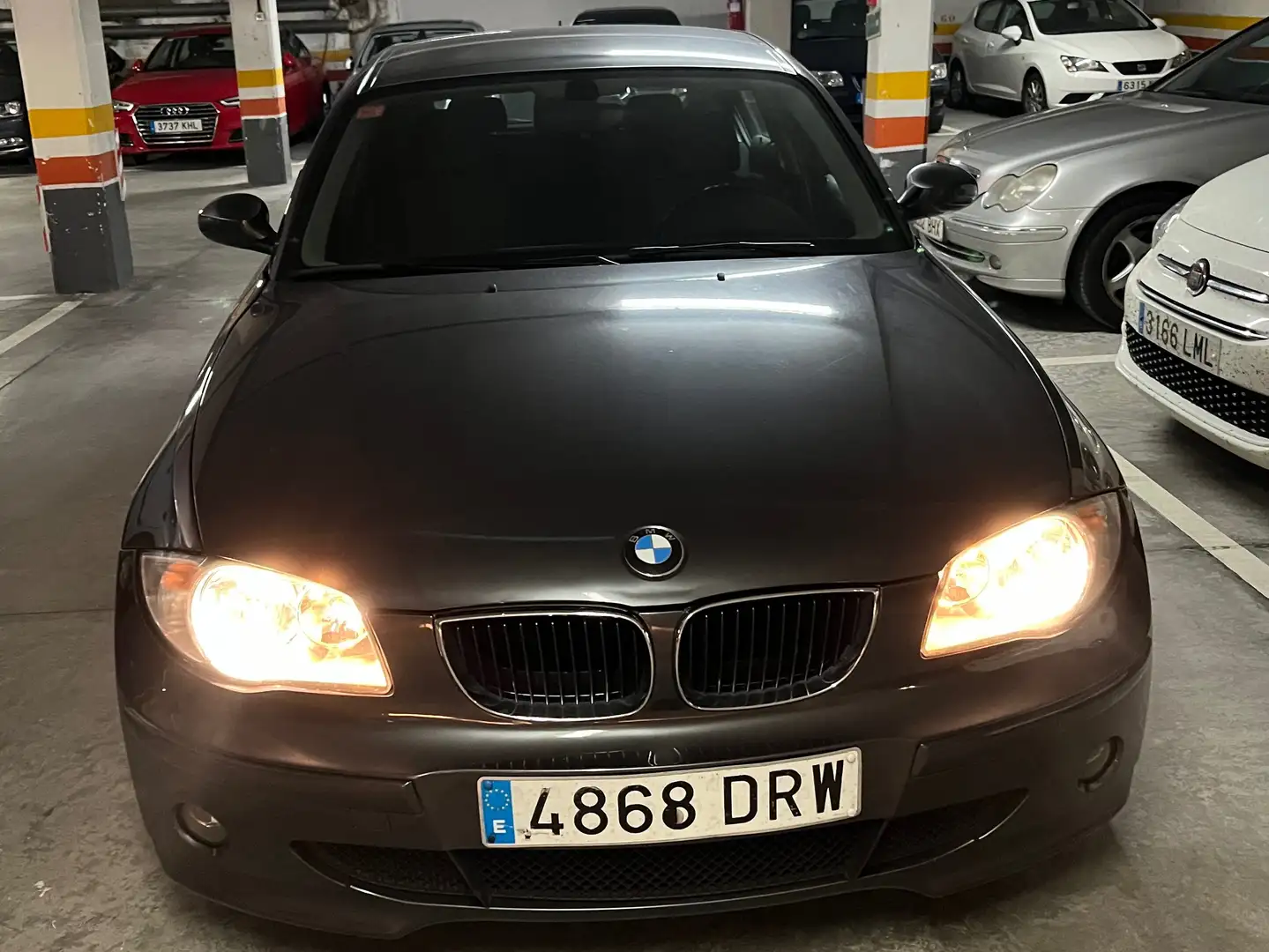 BMW 120 120d Plateado - 1