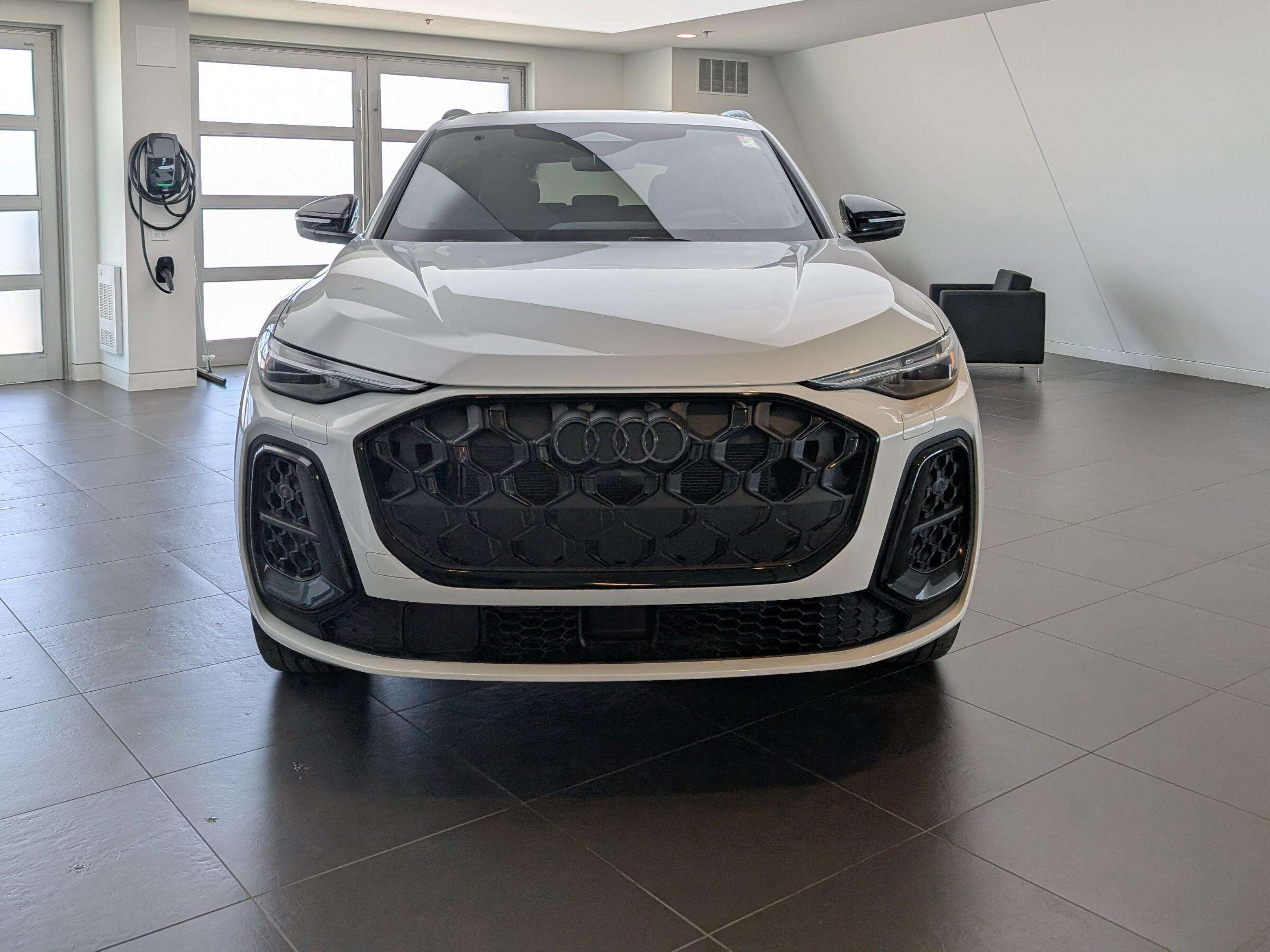 2026 Audi Q5 2.0 Quattro | S Line Black — photo 1