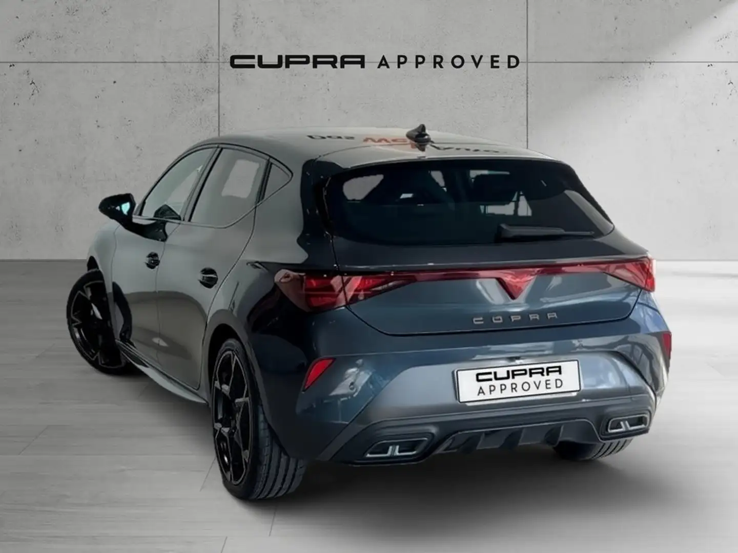 CUPRA Leon 1.5 eTSI 110 DSG Gris - 2