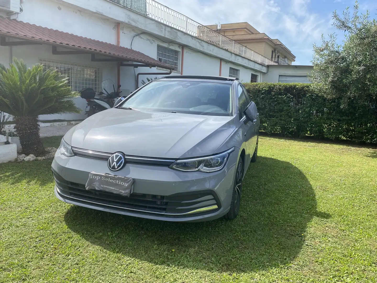 Volkswagen Golf 1.5 etsi evo 1st Edition  150cv dsg TETTO PANOR. Gris - 2