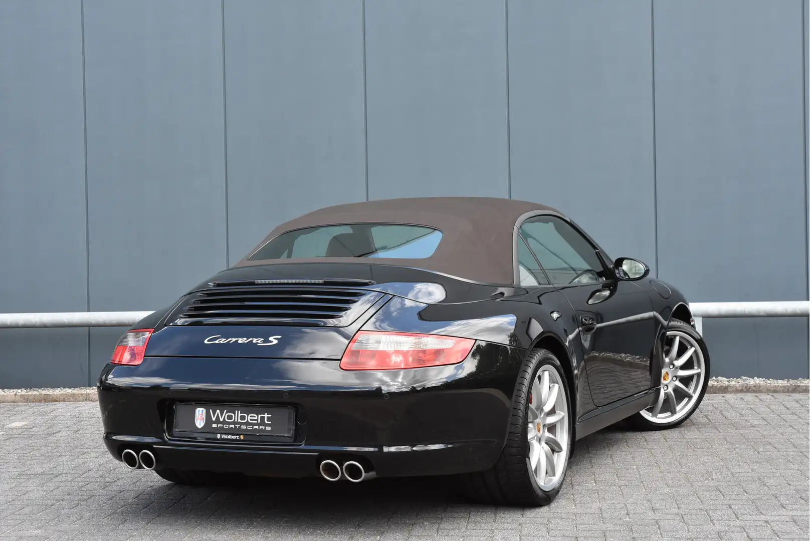 Porsche 997 997 Cabrio 3.8 Carrera S Zwart - 2