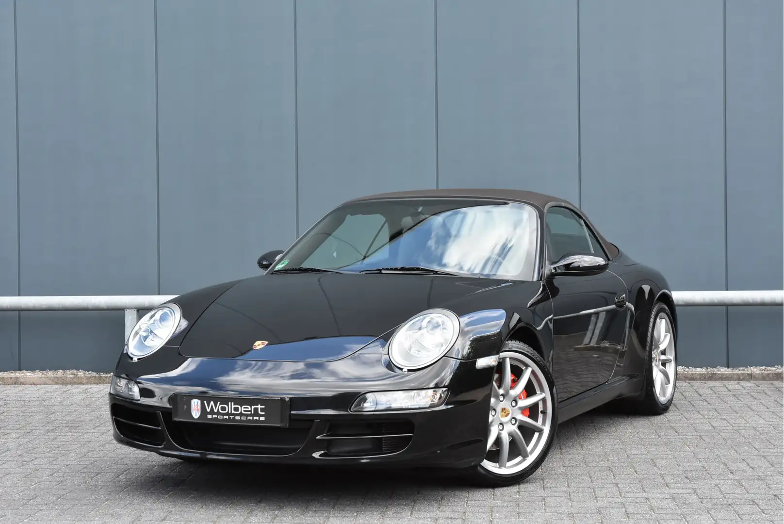 Porsche 997 997 Cabrio 3.8 Carrera S Zwart - 1