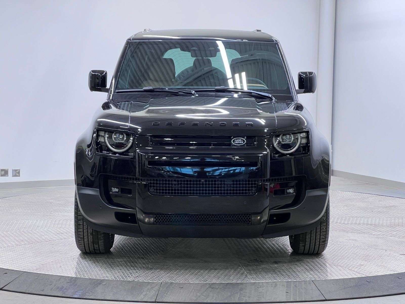 2026 Land Rover Defender 110 P400 S | 7-SEATER thumb 8