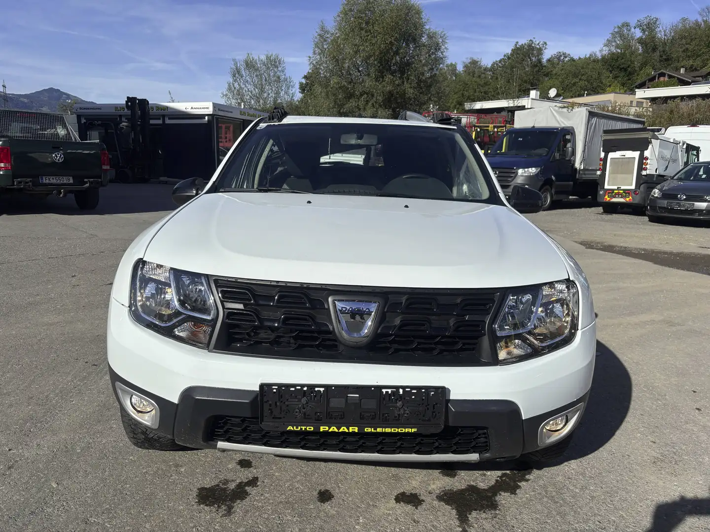 Dacia Duster 4x4 SUV / Geländewagen Unfall Weiß - 1