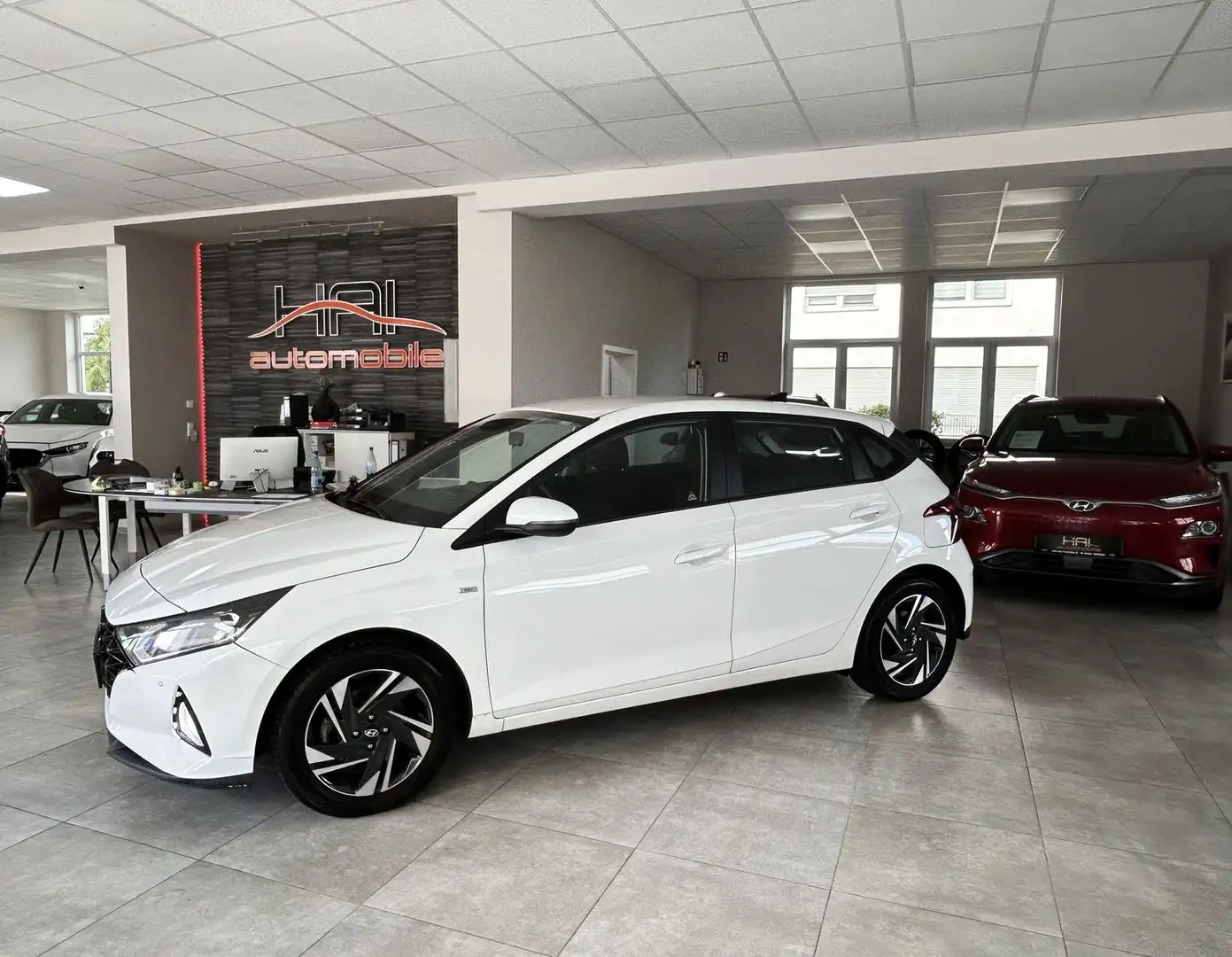 Hyundai i20 Trend automatik /Navi/Kamera/Sitzheizung Blanc - 1