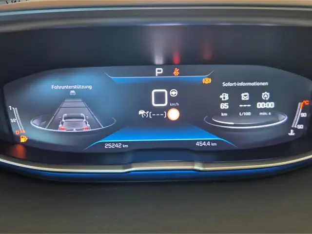 Peugeot 5008 view 15