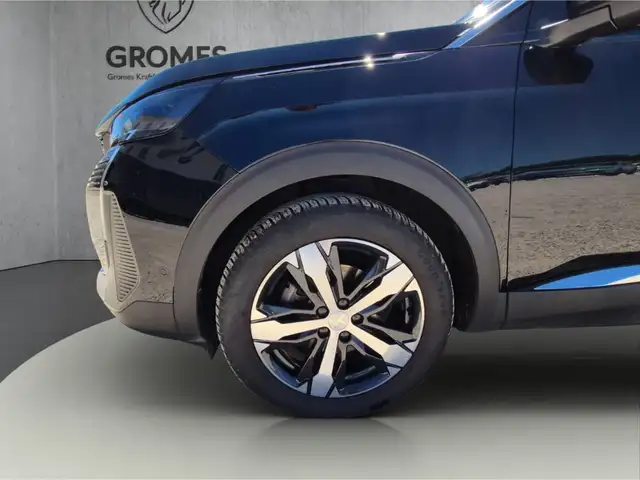 Peugeot 5008 view 11