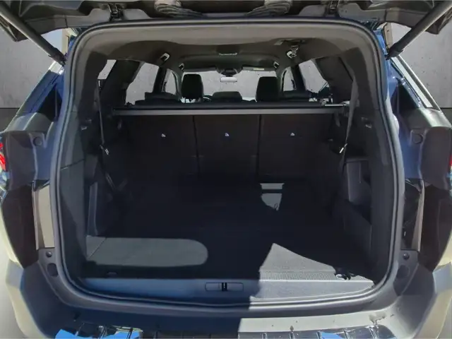 Peugeot 5008 view 7