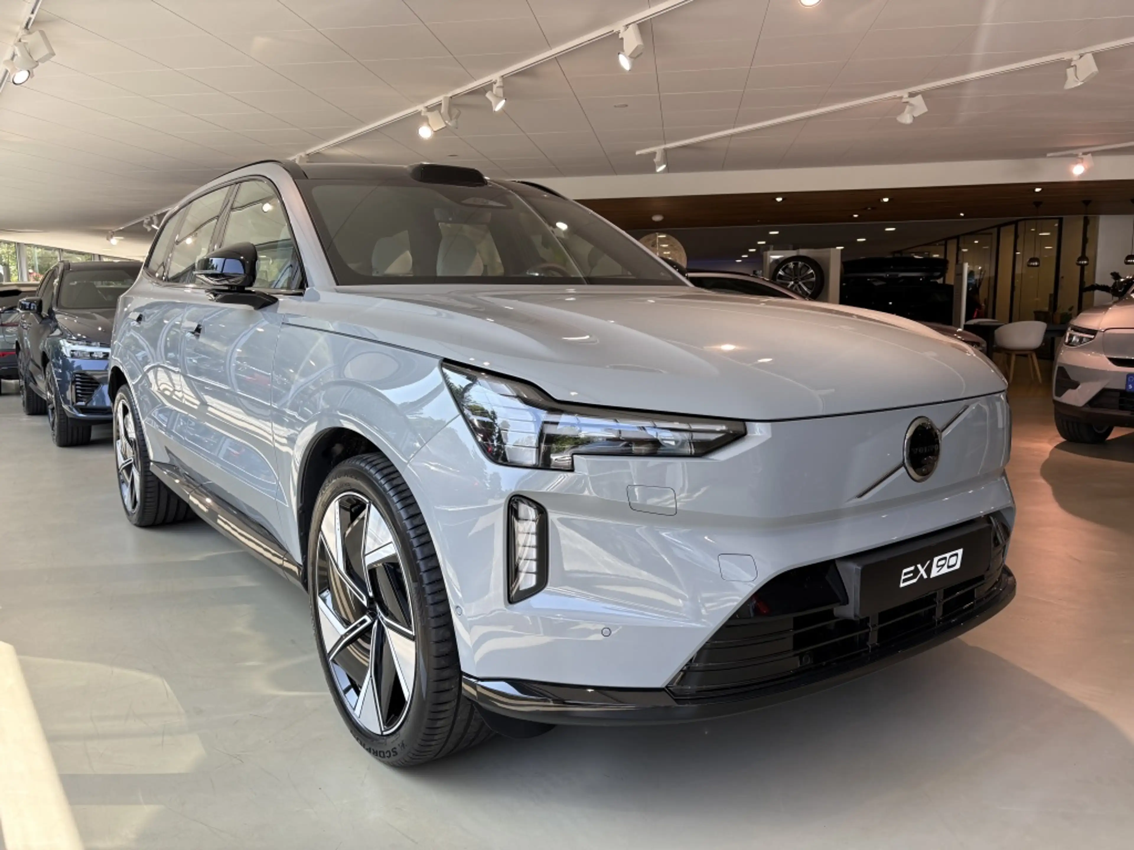 Volvo EX90 Twin Perf. Ultra | NIEUW UIT VOORRAAD | FULL OPTIO — photo 3