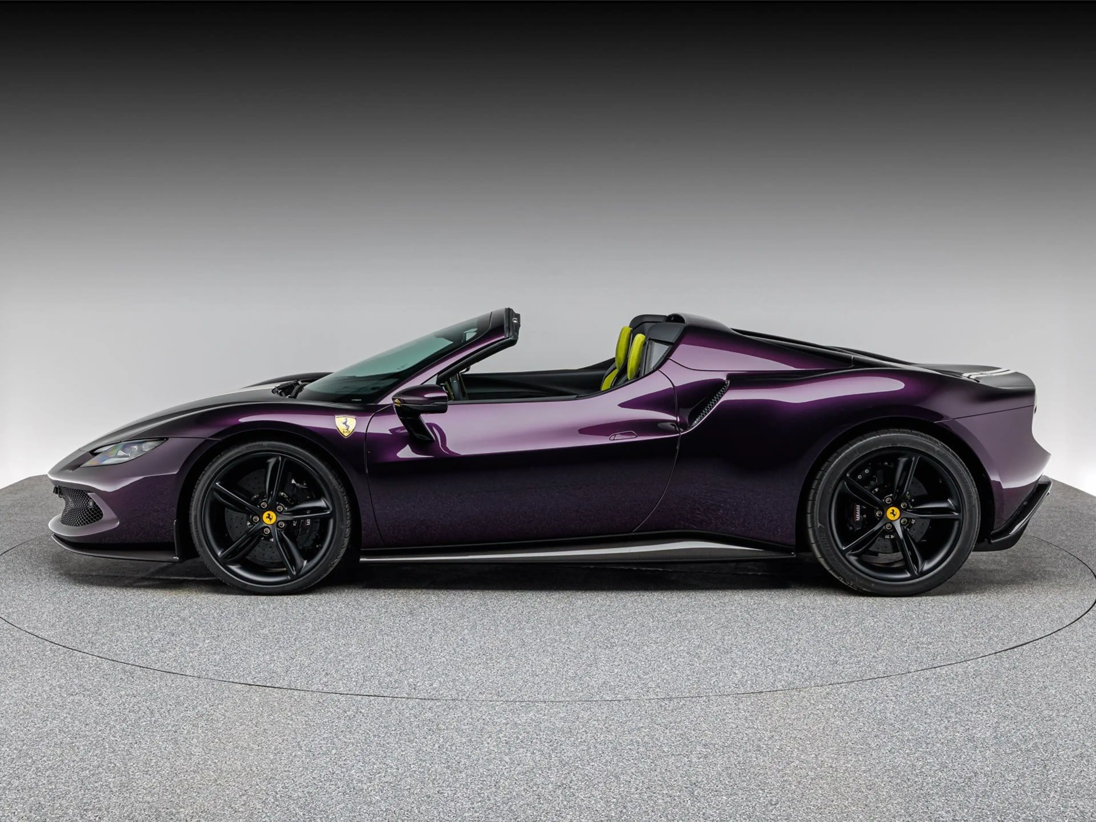 Ferrari 296 GTS — photo 3