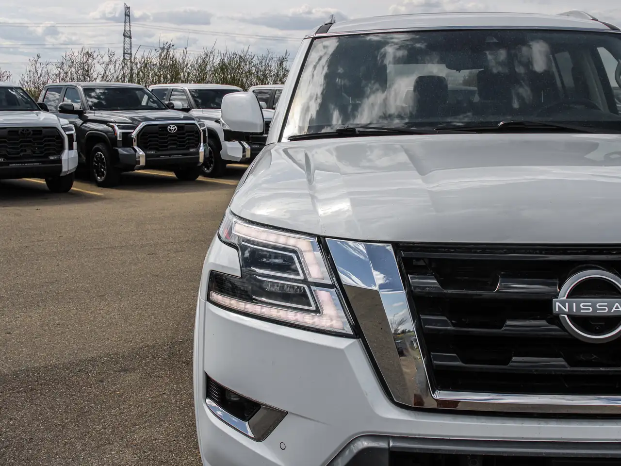 Nissan Armada снимка Nissan Armada