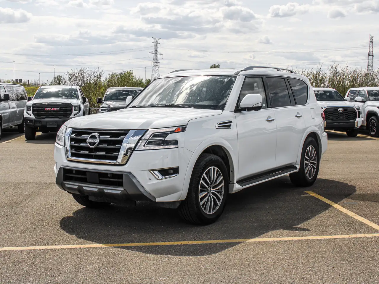 Nissan Armada снимка Nissan Armada
