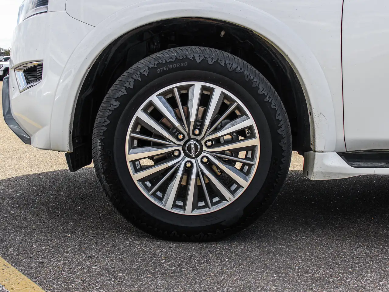 Nissan Armada снимка Nissan Armada