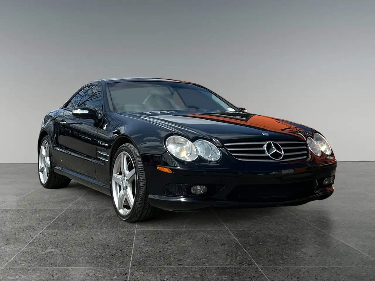 Mercedes-Benz SL снимка Mercedes-Benz SL