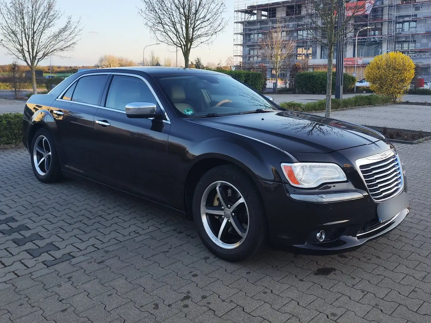 Lancia Thema 3.0 V6 CRD Automatik Platinum- TÜV Neu Braun - 1