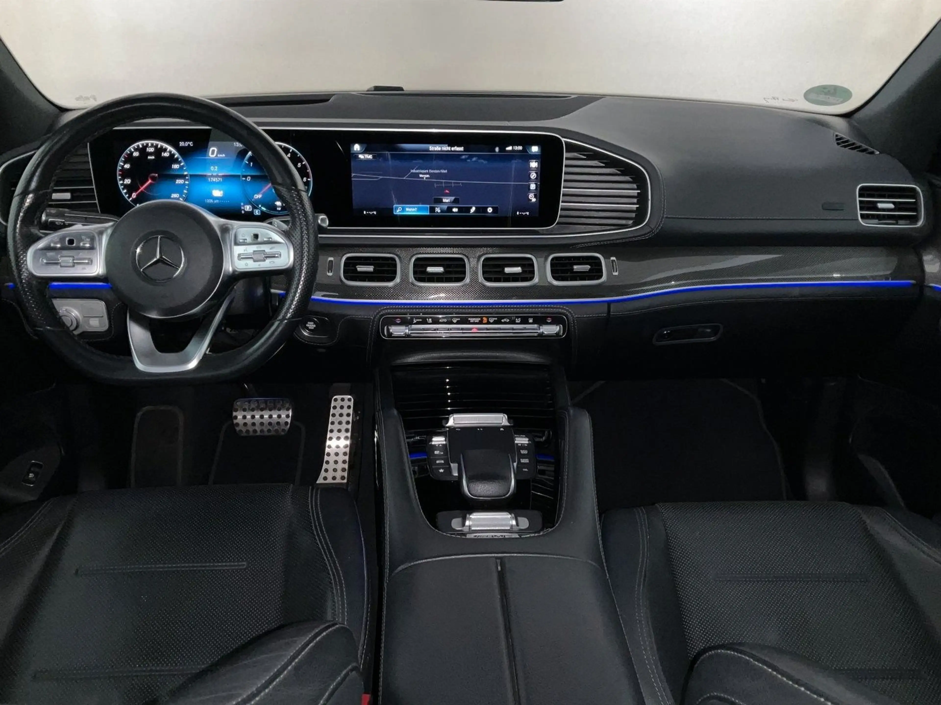 Mercedes-Benz GLE 350 GLE350de Coupe 4M PANO LUFT CARBON AHK 360 HEADU — photo 5
