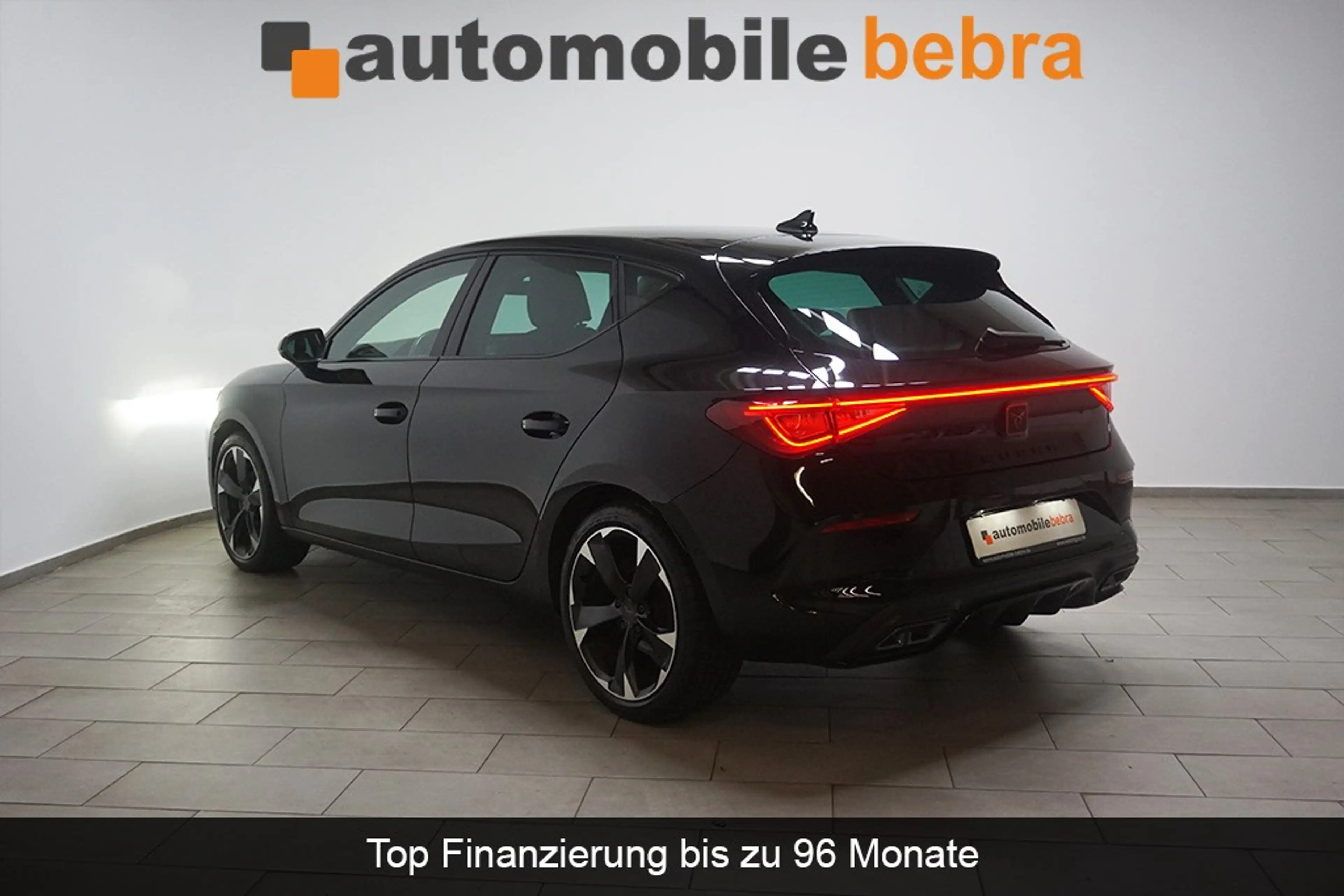 CUPRA Leon 1.5eTSI DSG Virtual SHZ Navi LED — photo 6