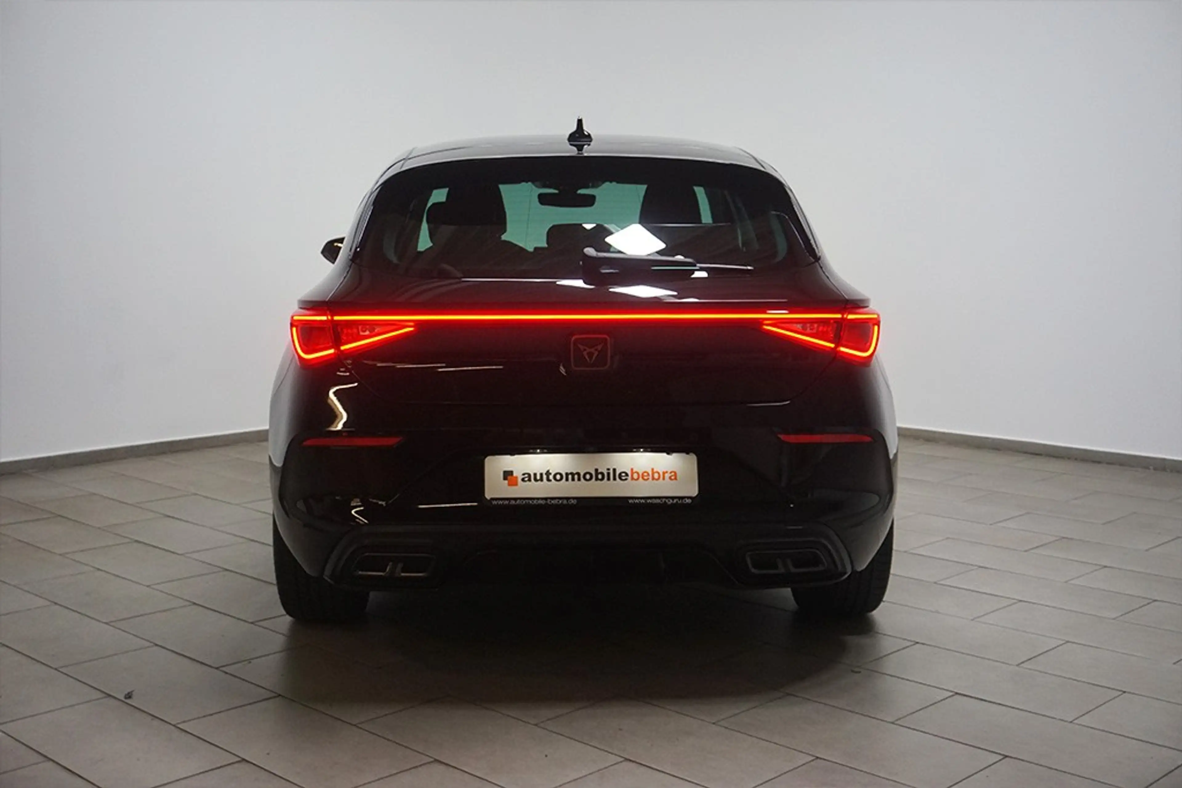 CUPRA Leon 1.5eTSI DSG Virtual SHZ Navi LED — photo 5