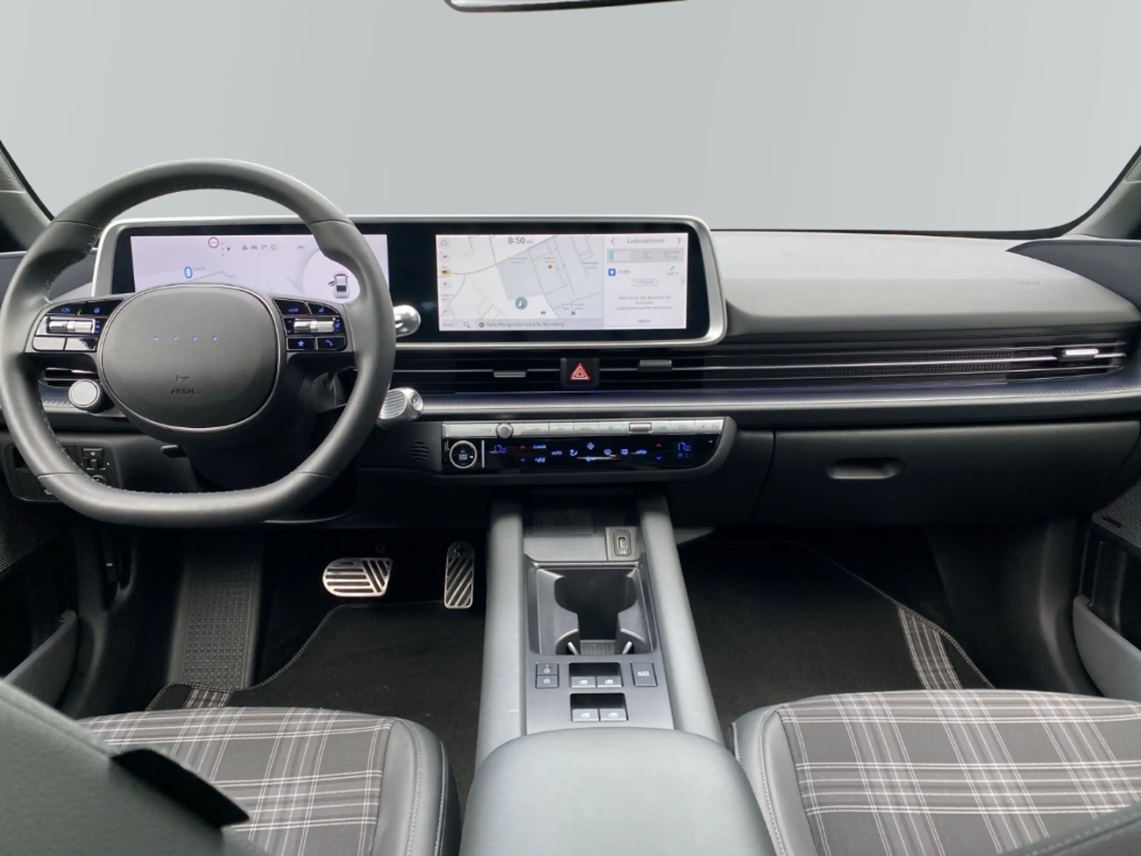 Hyundai IONIQ 6 First Edition 4WD HUD Navi Memory Sitze — photo 8