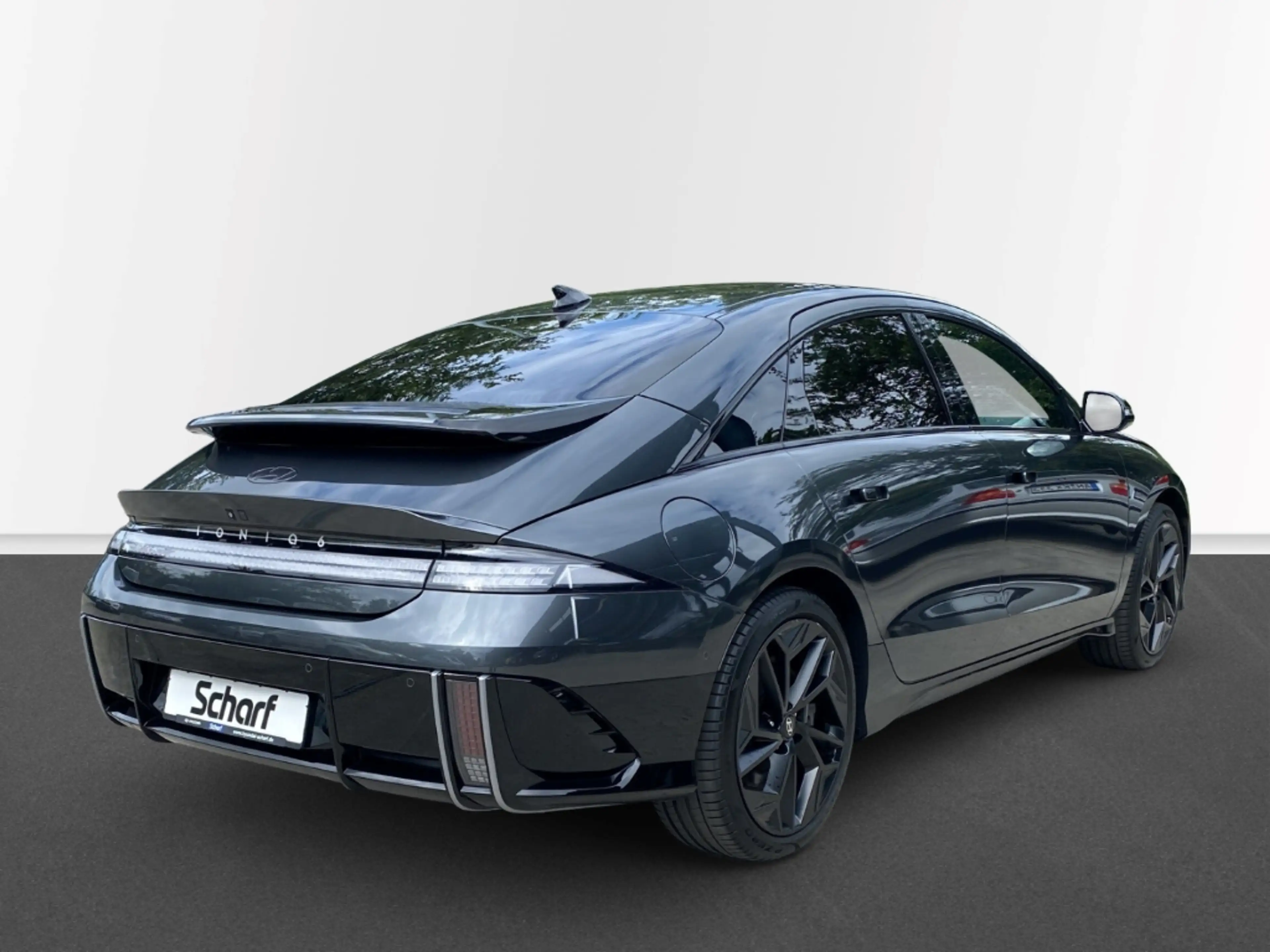 Hyundai IONIQ 6 First Edition 4WD HUD Navi Memory Sitze — photo 3