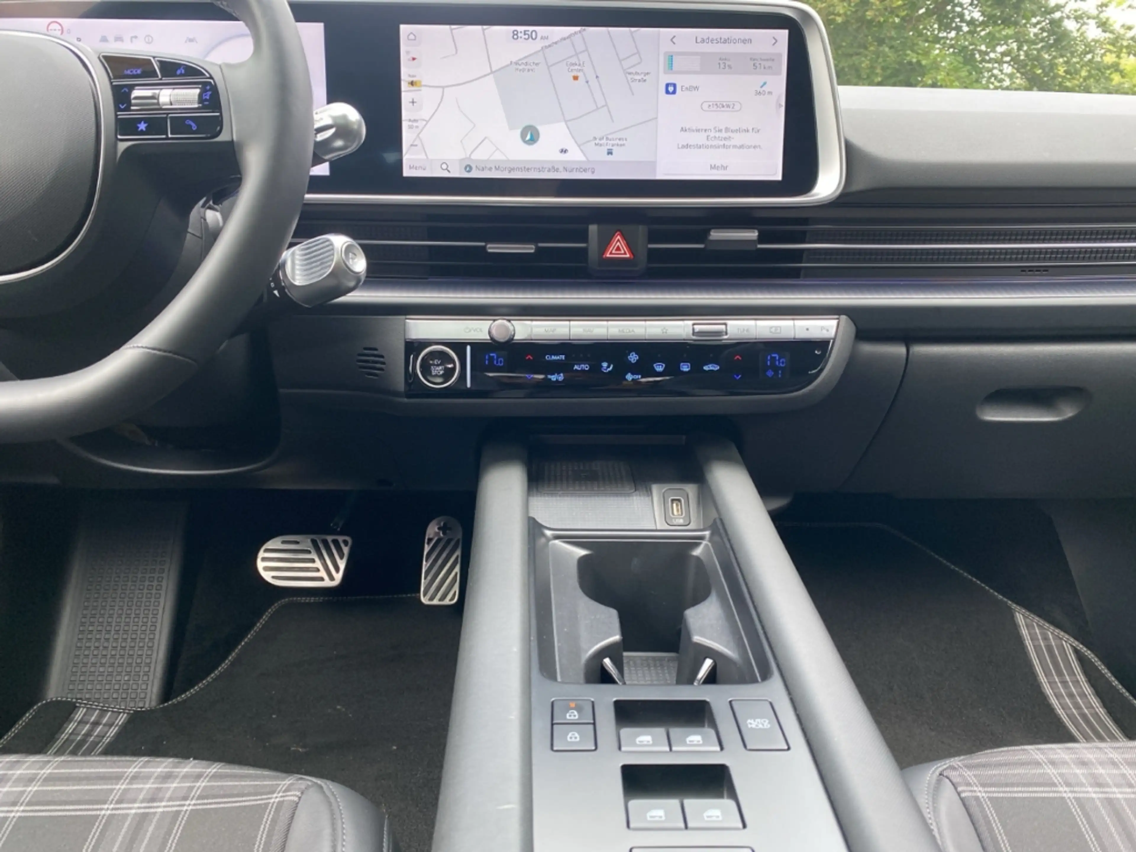 Hyundai IONIQ 6 First Edition 4WD HUD Navi Memory Sitze — photo 10