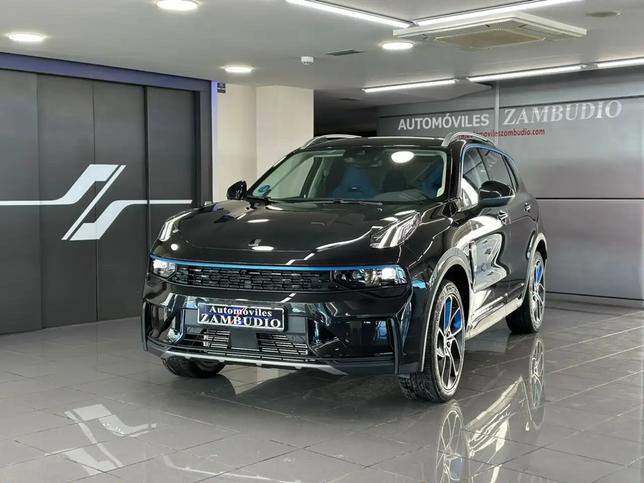 Lynk & Co 01 2023