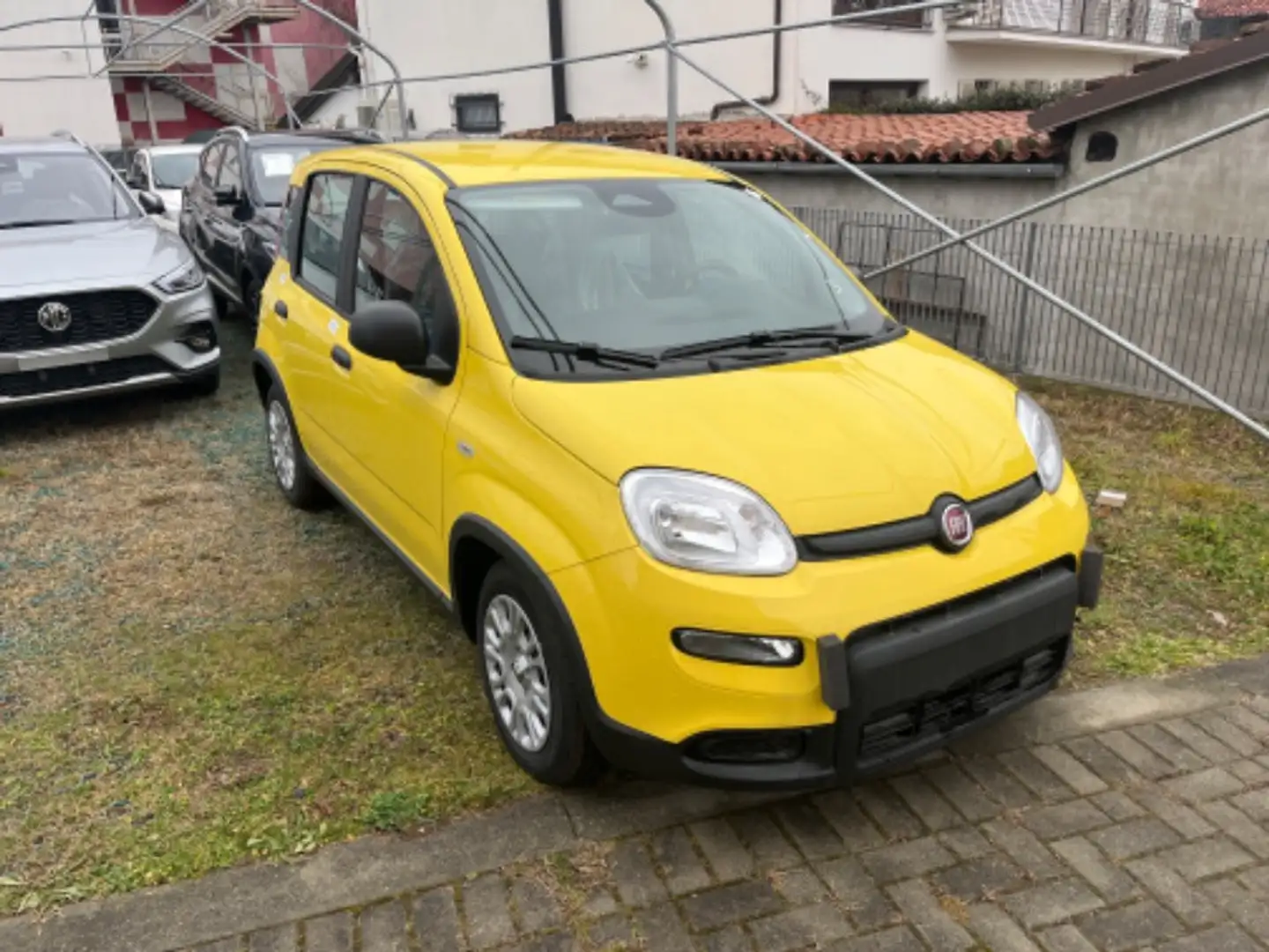 Fiat Panda 1.0 firefly hybrid s&s 70cv Amarillo - 2