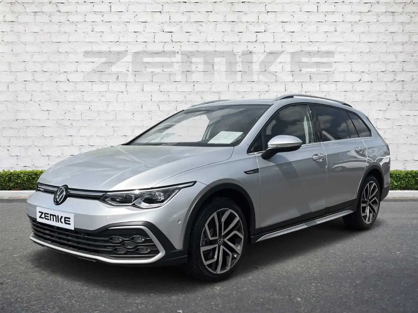 Volkswagen Golf Variant VIII Alltrack 2,0 TDI SCR 4MOTION DSG Silber - 2
