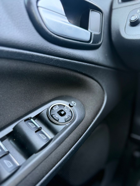 Ford S-Max 2,0TDCi 103kW Business Edition,AHK — photo 29