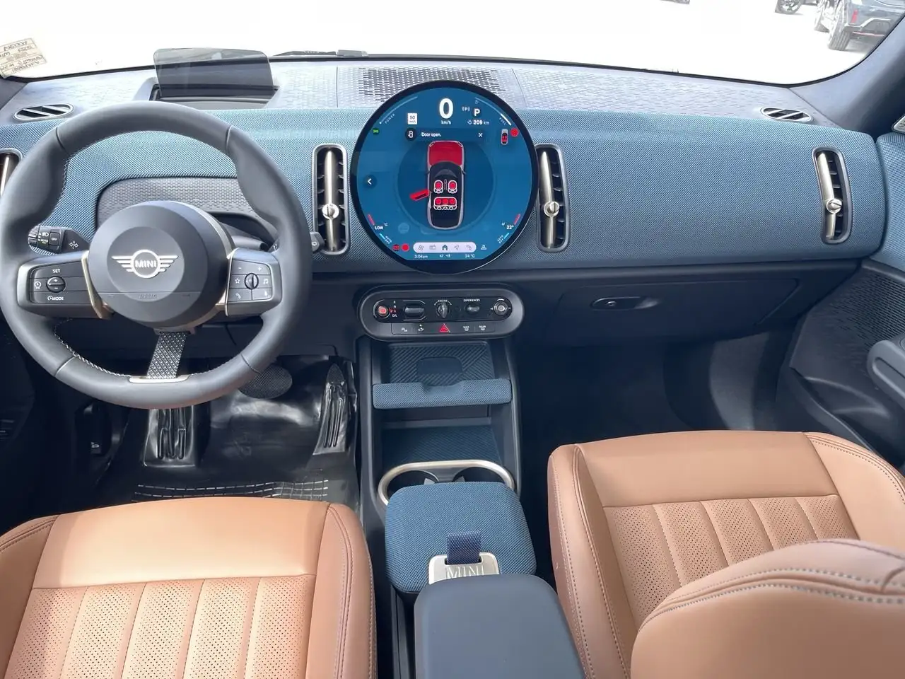 MINI Countryman снимка MINI Countryman