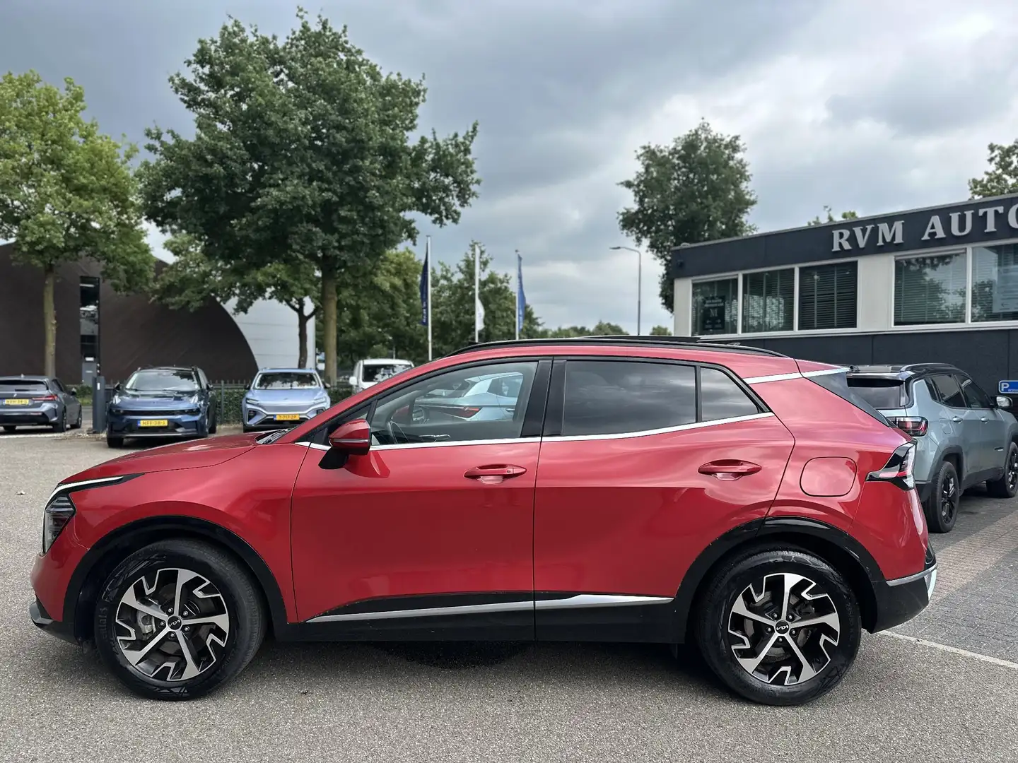 Kia Sportage 1.6 T-GDi Hybrid DynamicPlusLine ORIG. NL. NAP KM. Rood - 2