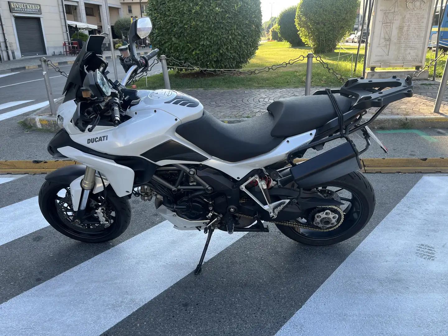 Ducati Multistrada 1200 Wit - 1