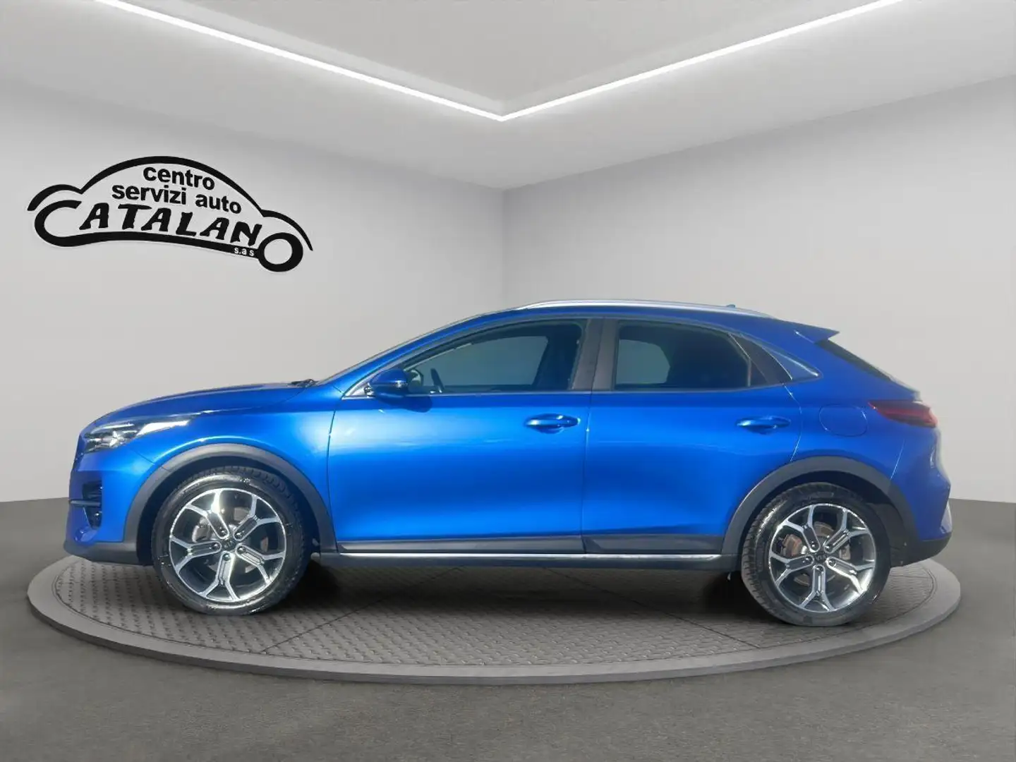 Kia Xceed 1.6 CRDi 115 CV Style Bleu - 2