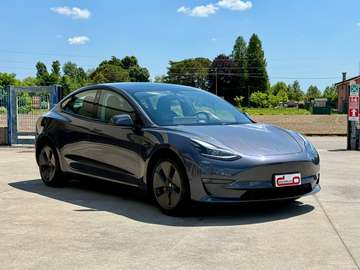 Model 3 Long Range Dual Motor awd *BATTERIA 87,04%* AMD RYZEN * PACCHETTO PREMIUM * POMPA DI CALORE* PREZZO REALE