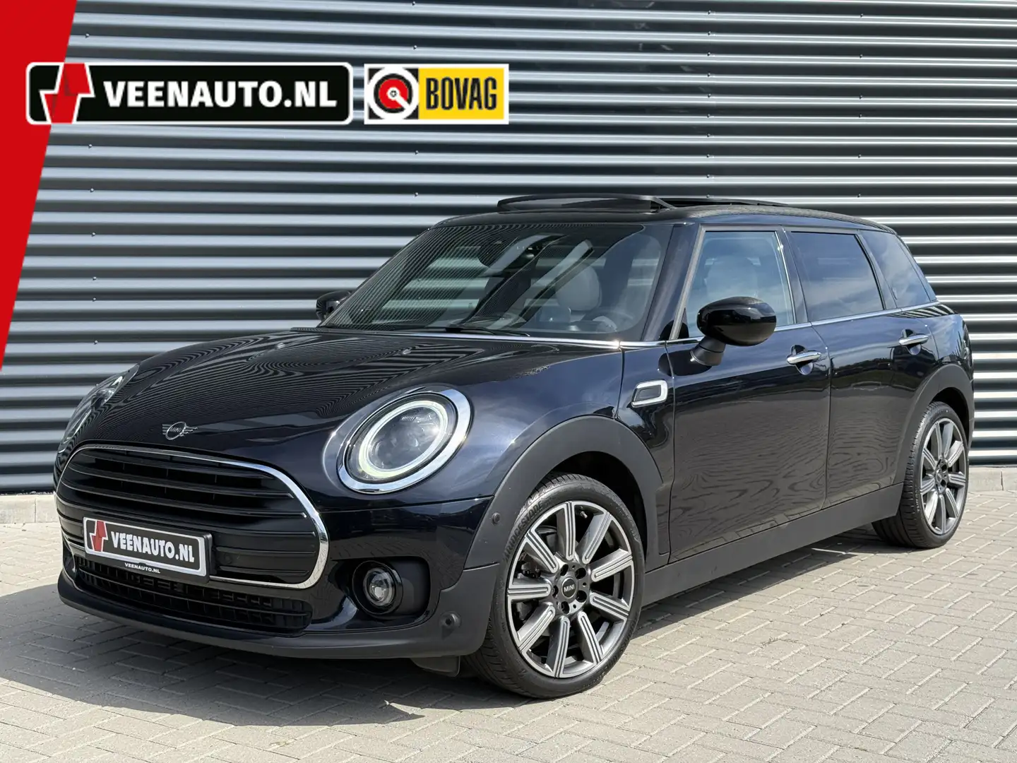 MINI Cooper Clubman 1.5 Yours Pano Bleu - 1